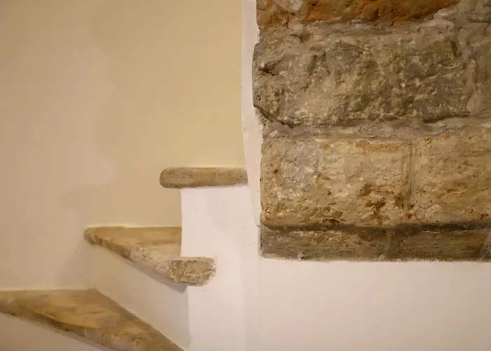 Vista Borgo Antico 3*